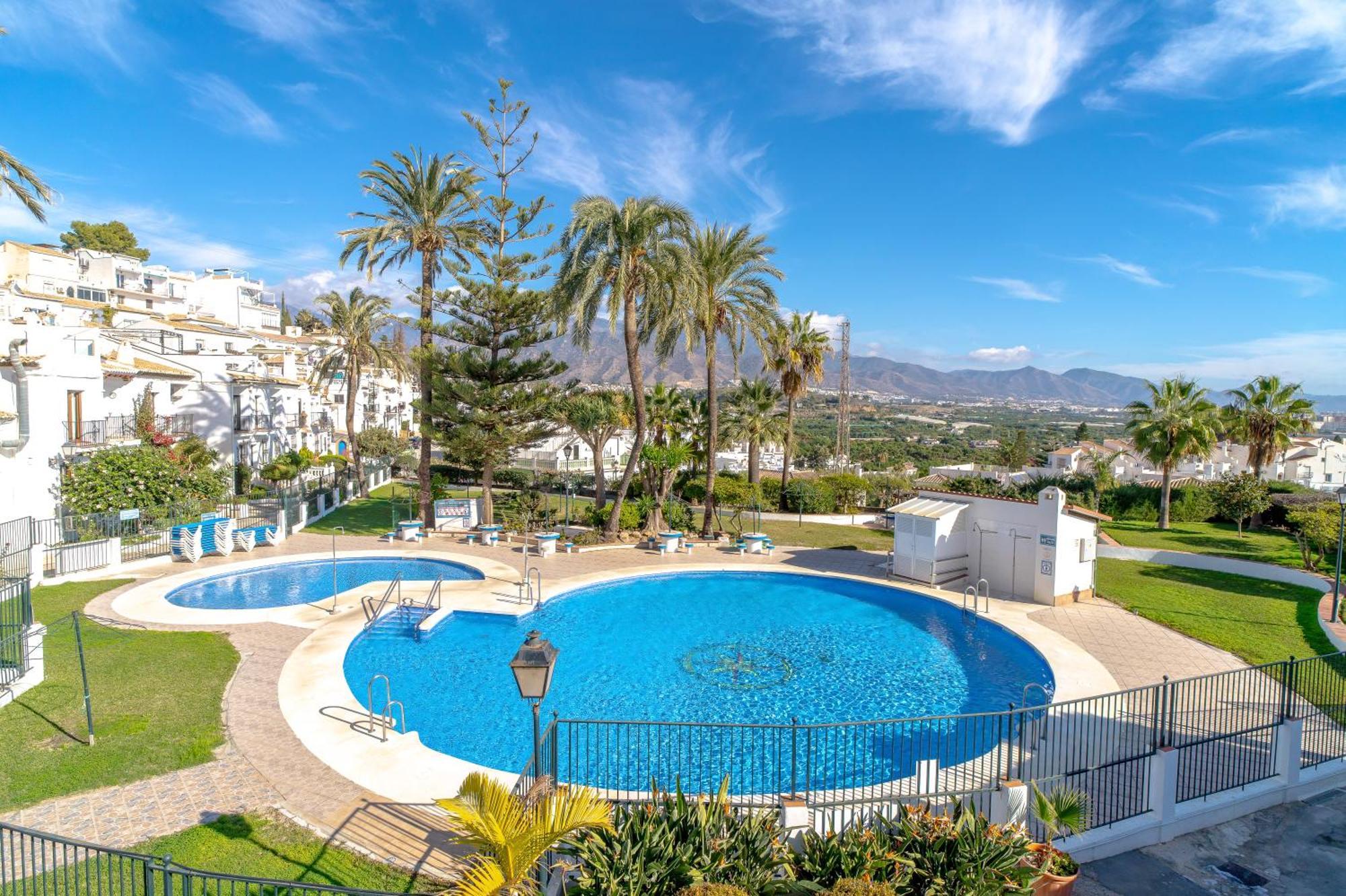 Villa Caritas Punta Lara Casasol Nerja Bagian luar foto