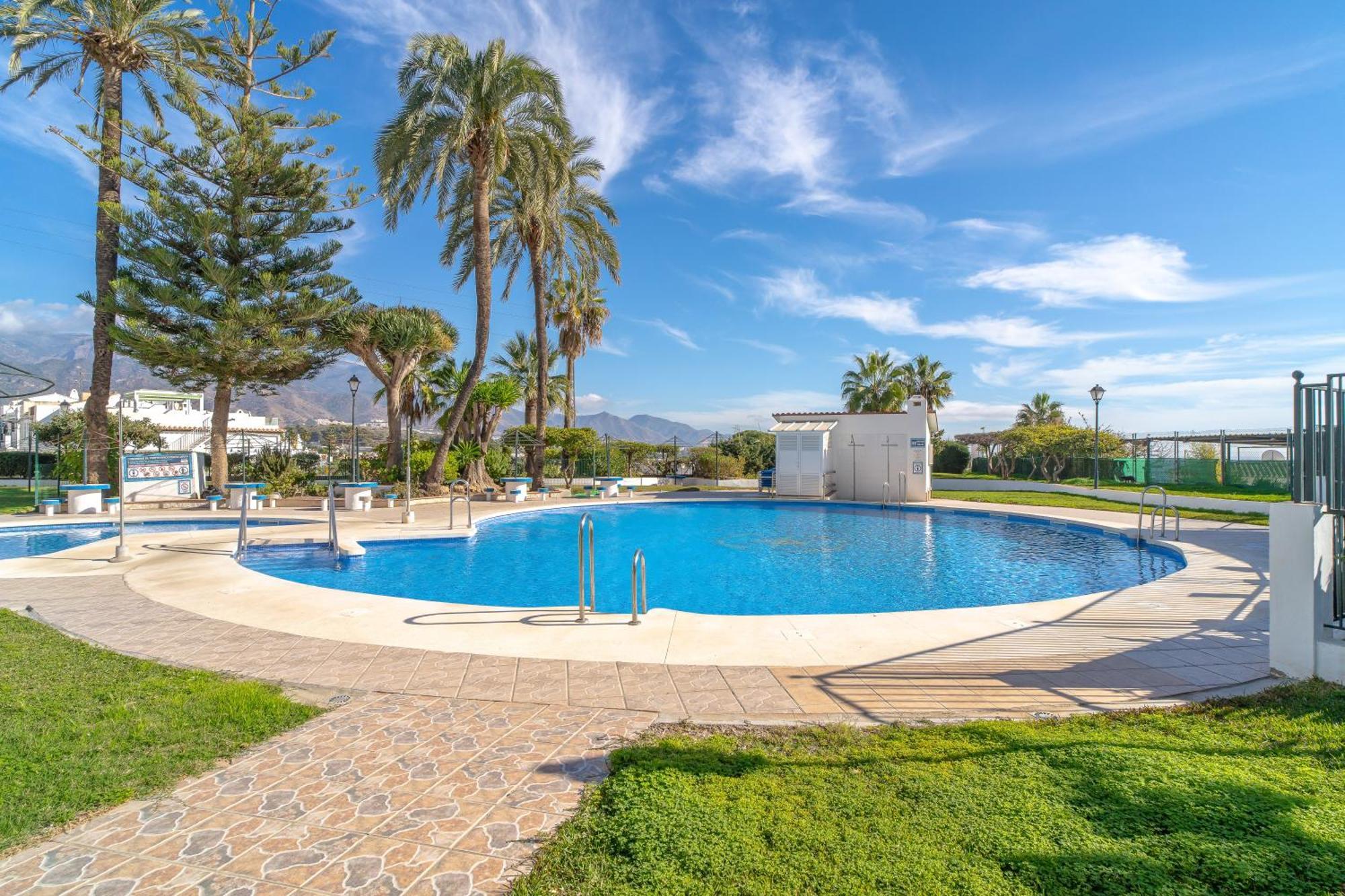 Villa Caritas Punta Lara Casasol Nerja Bagian luar foto